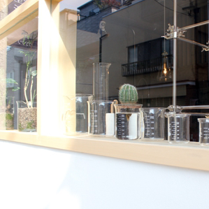 関谷理化 リカシツ 理科室蒸留所 アロマ コーヒー 店舗