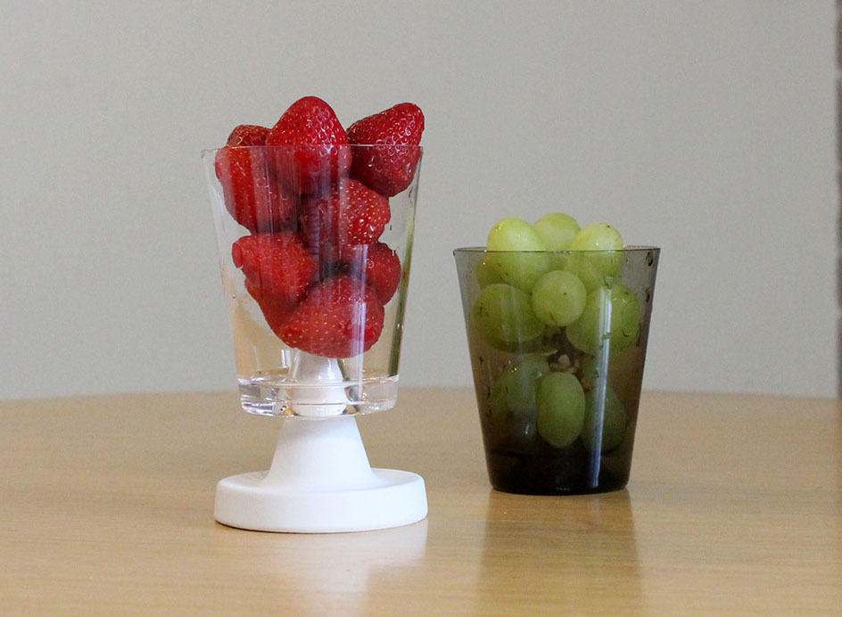 U& OUTOSTU GLASS