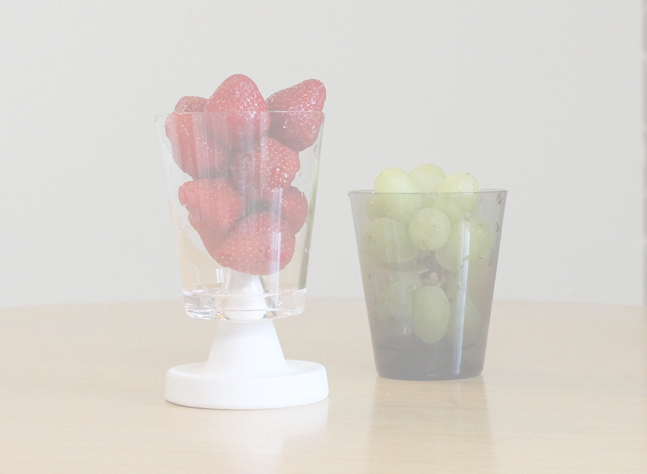 U& OUTOSTU GLASS