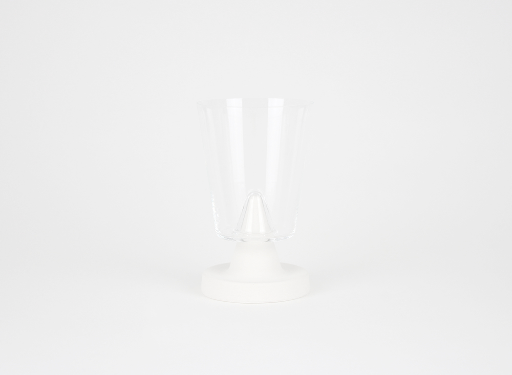 U& OUTOSTU GLASS